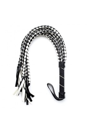 SM articles damusement en vrac fouet en cuir barbelé flirter avec les mains tricoter fouet damusement fouet en cuir article