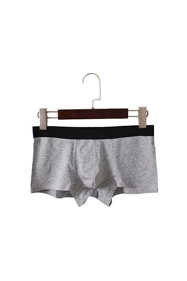 Yorggvel Sous-vêtements pour homme Sex Solid Boxer sans couture en soie glacée Slip Slip Slip Homme Sexy Slips érotiques Slip