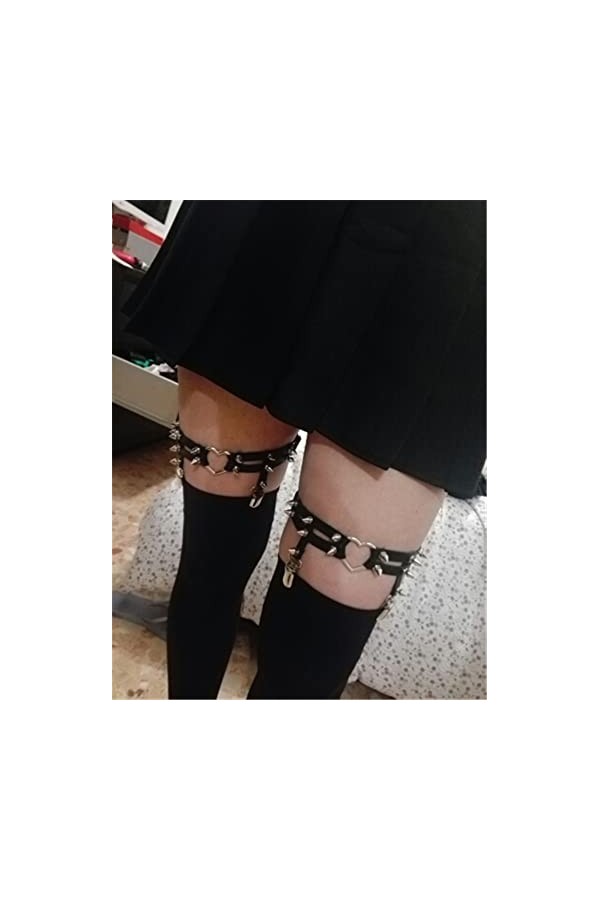 Women Girl Sexy Leather Heart Garters Punk Rock Rivet Stud Leg Ring 2pcs