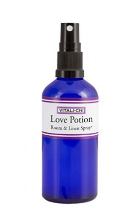 Love Potion Spray dintérieur et de lin – Spray érotique dintérieur – Fabriqué avec des huiles essentielles pures de géraniu
